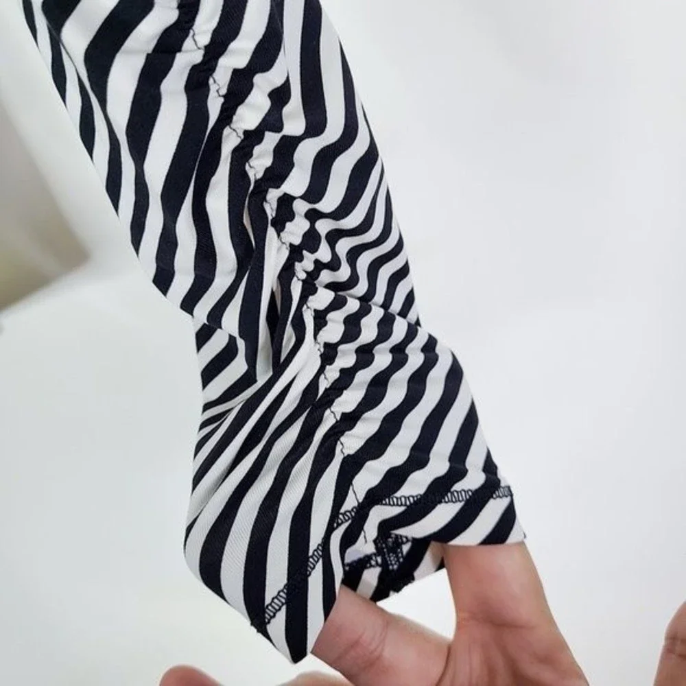 CALIA by Carrie Underwood Floral Mixed Print Long Sleeve Rash Guard Size Small - Picture 6 of 9